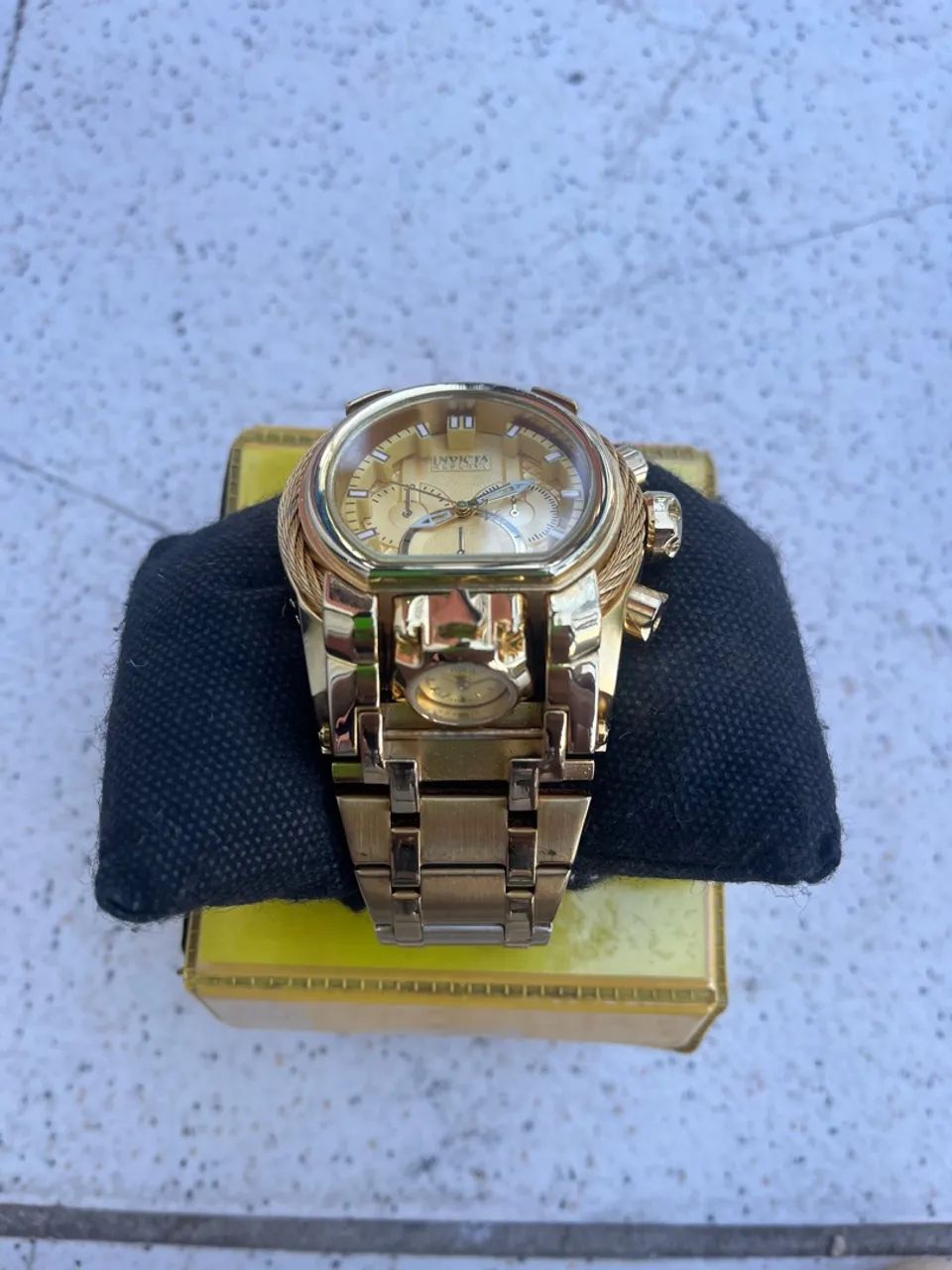 Relógio dourado Invicta Zeus     - Foto 4