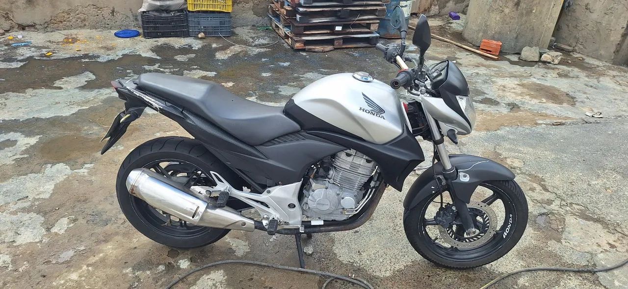 Vendo CB300 - Foto 2