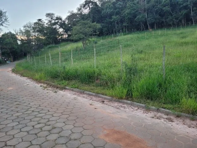 Oportunidade= Vendo ou troco por veículo, Chácara Excelente com 1.683 m² no Barreiro