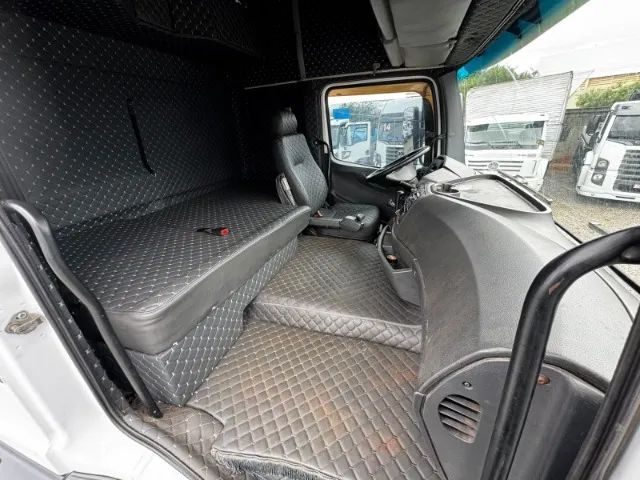 MERCEDES 2544 COMPLETO 6X2 2013 - Foto 2