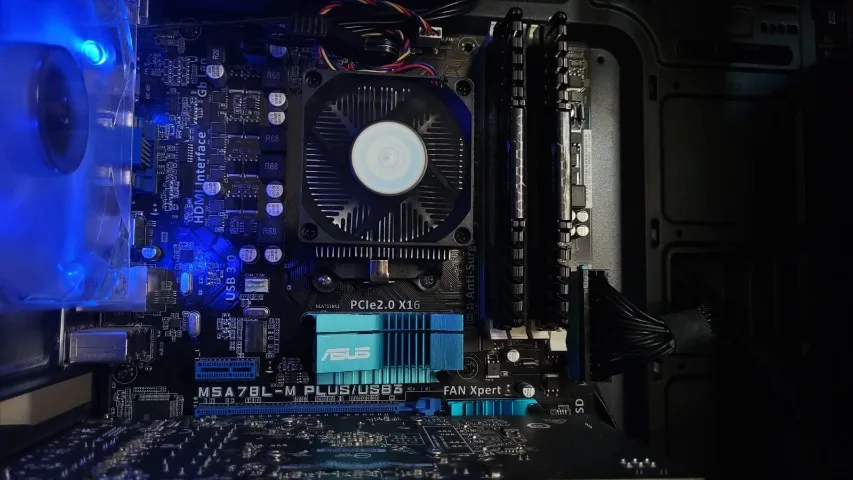 Kit AMD Fx-6300, pla mãe ASUS M5A78L-M Plus, e 8gb DDR3 1333 MHz (Preço negociável)