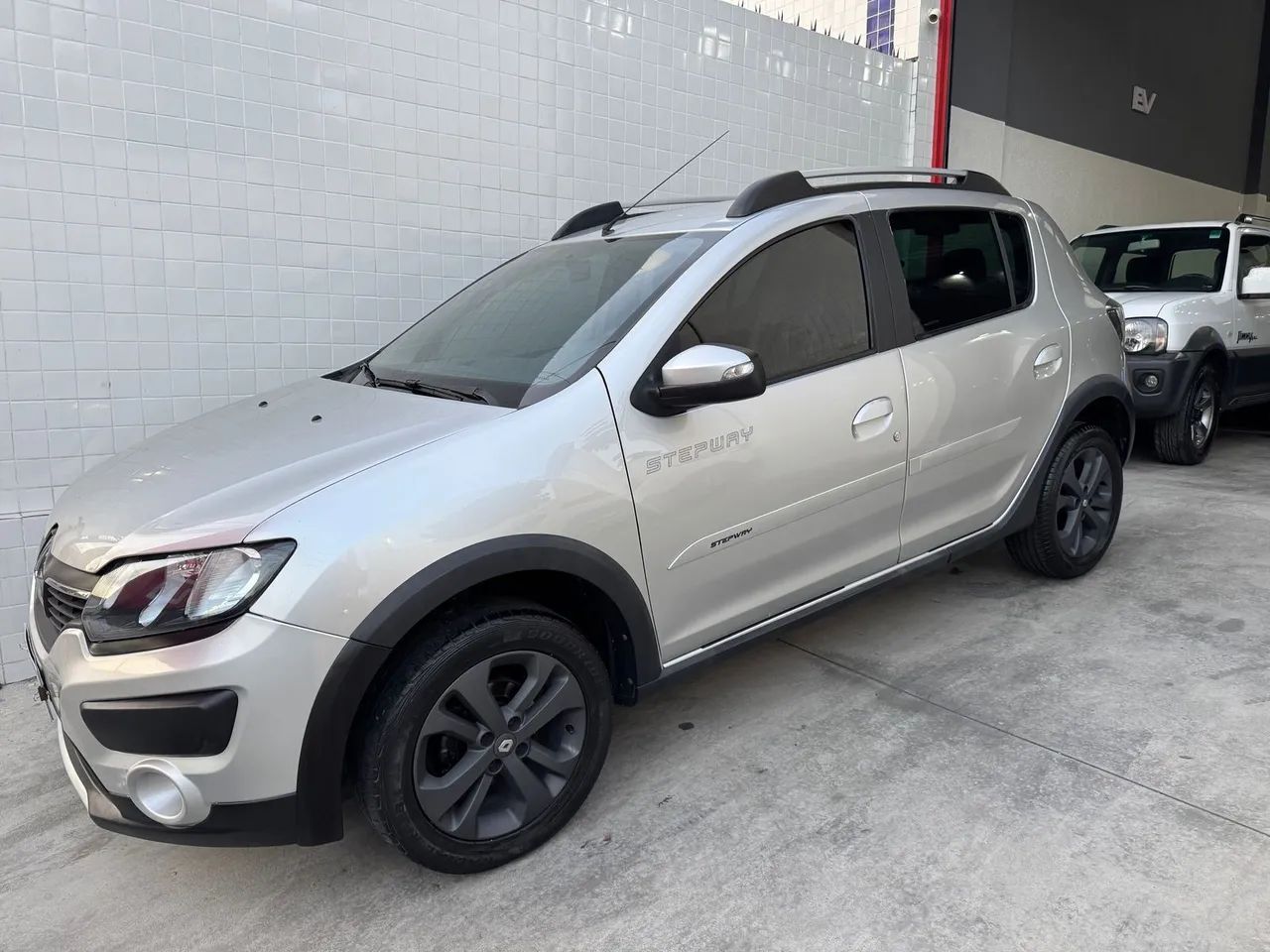 Sandero Stepway 1.6 Automático - Foto 3