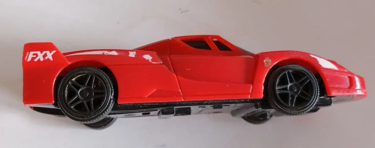 Miniatura Ferrari FXX Evoluzione Shell V-Power - Foto 4