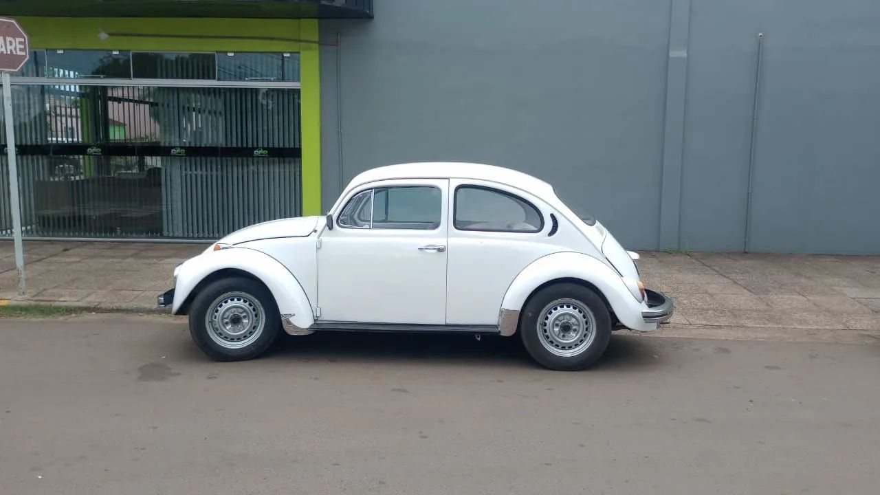 Vendo Fusca bom de motor e caixa carro super íntegro 