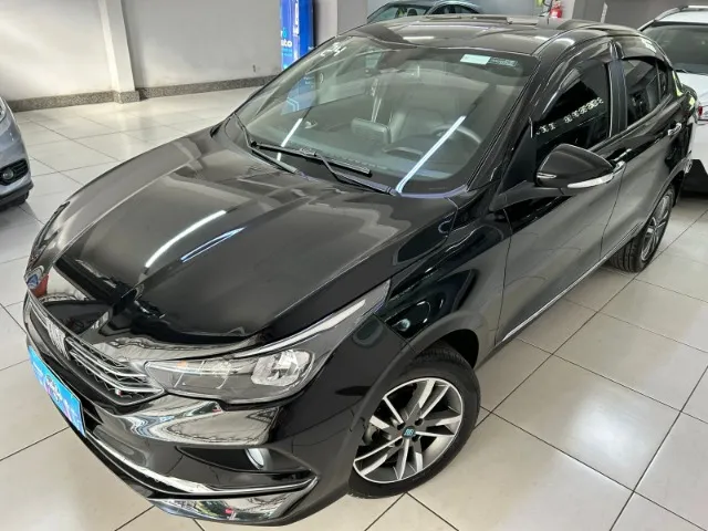 Cronos 1.3 Precision Automático CVT 2024