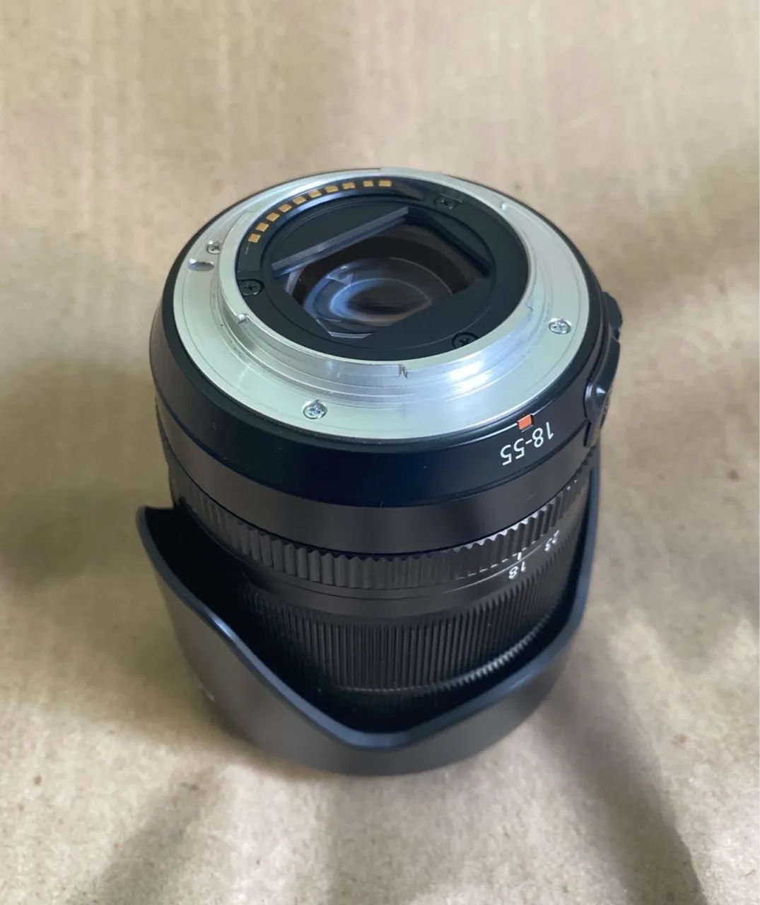 Lente Fujifilm XF 18-55mm f/2.8-4 R LM OIS - Foto 4