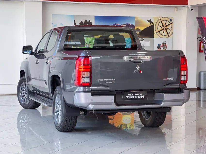 Nova Triton HPE-S Bi-Turbo 4x4 AT 2026 - Foto 2
