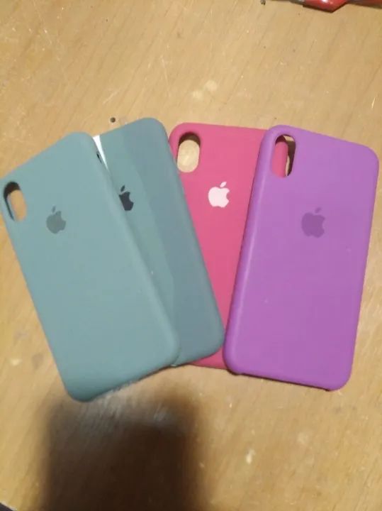 Kit 4 Capas de Silicone para iPhone XS - Novas