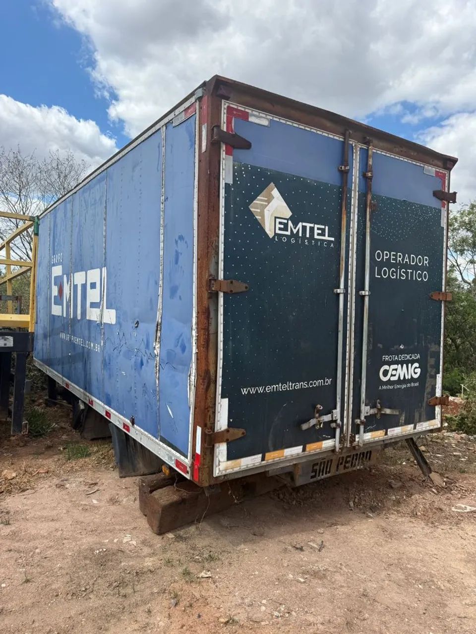 Baú de caminhão  - Foto 3