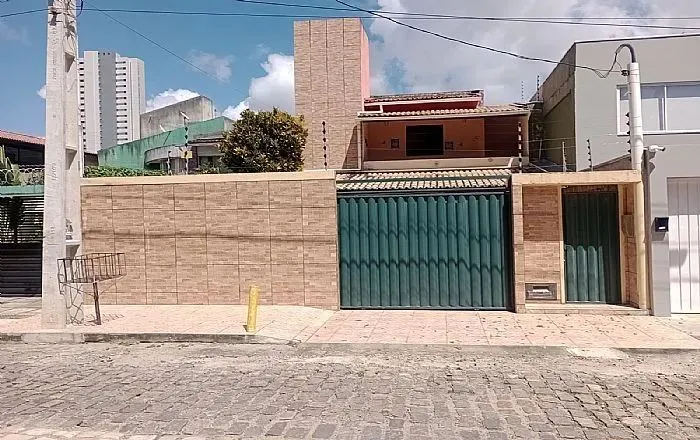 Casa à Venda - Lagoa Nova - Natal/RN