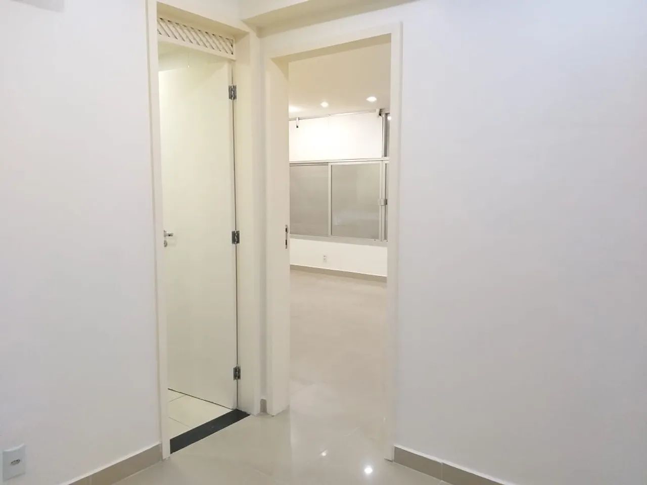 Sala/Conjunto para aluguel com 47 metros quadrados em Centro - Rio de Janeiro - RJ - Foto 3