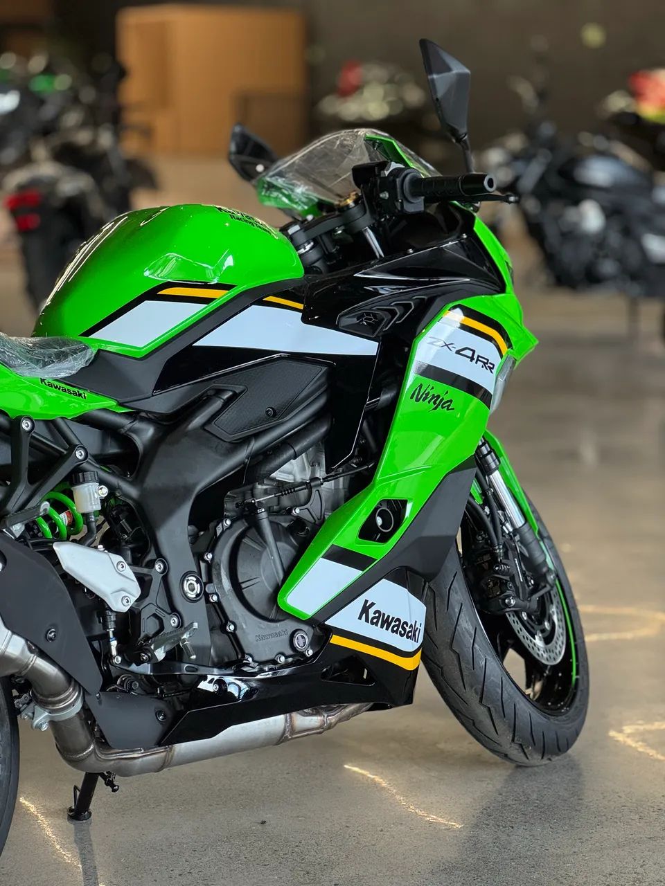 リ Kawasaki Ninja ZX4R 2024 | Kawasaki M3 Parts