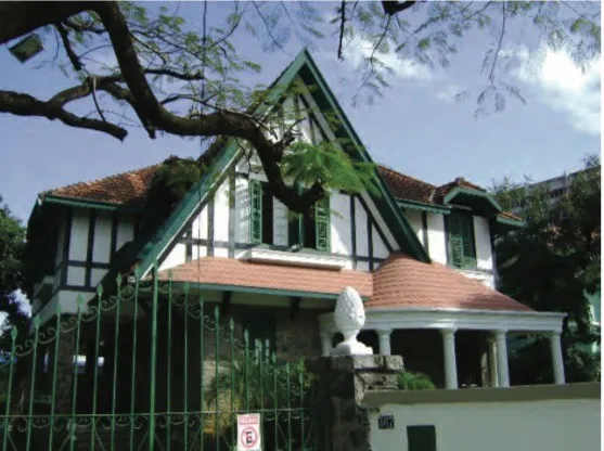 Area 2500m² com casa pitoresca preservada, localizaçao privilegiada em Boa Vista