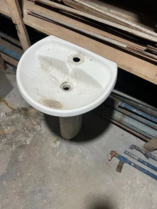 Pia completa banheiro. - Foto 2