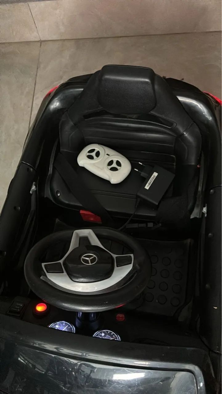 Carrinho de controle remoto Mercedes-Benz AMG - Foto 3