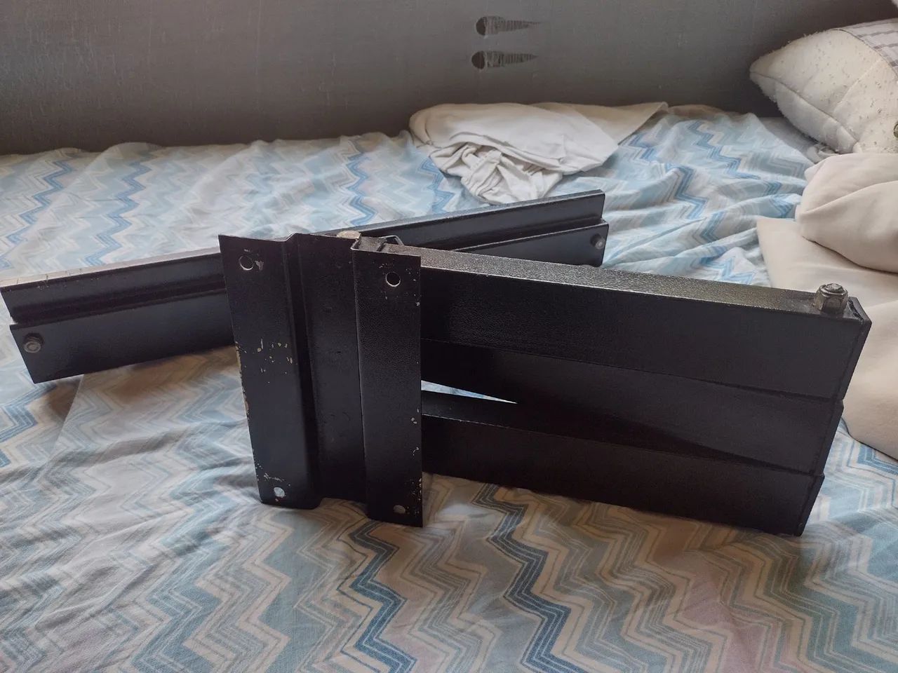 Suporte TV em ferro e articulável  - Foto 3