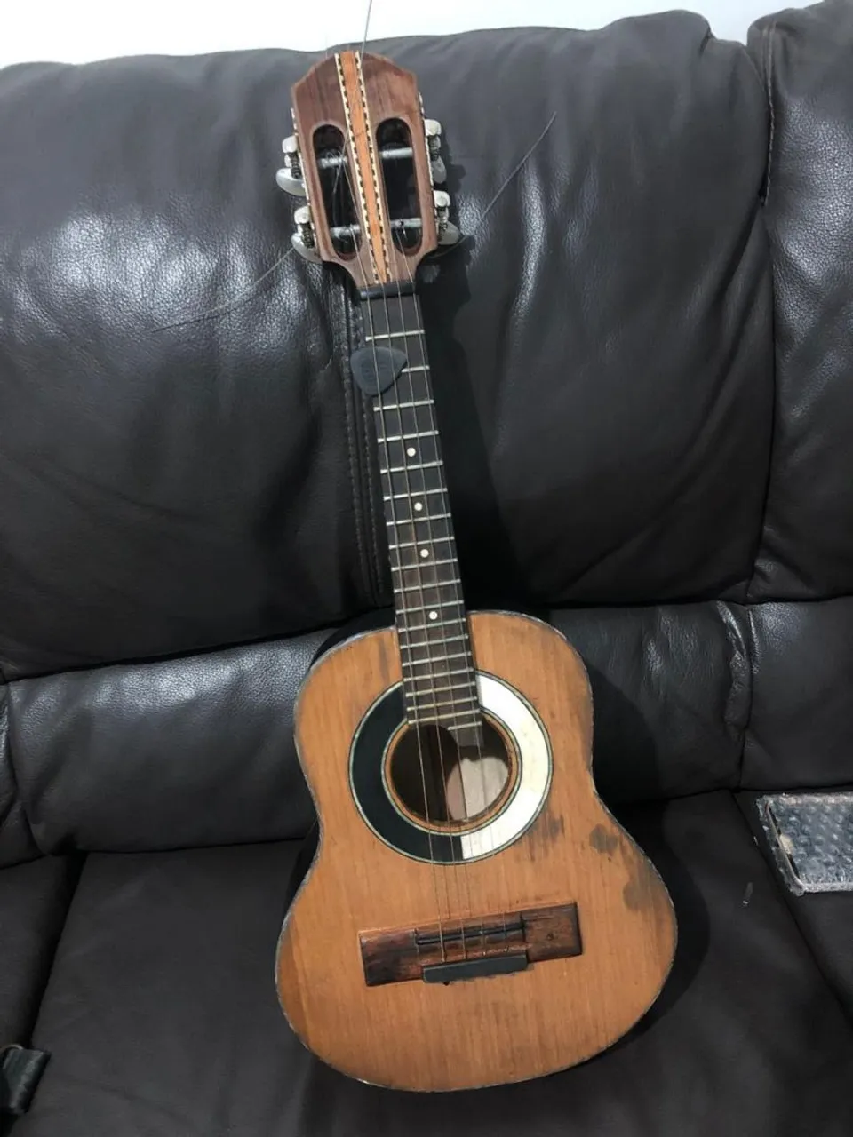 Violão Cavaquinho Luthier Elétrico R$ 1.400,00