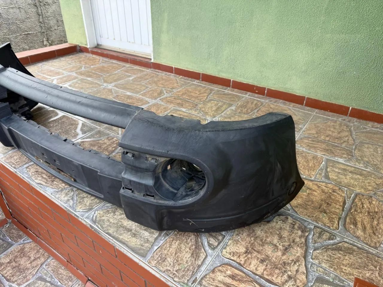 Para-choque dianteiro original Kangoo 2008/2013 - Foto 4