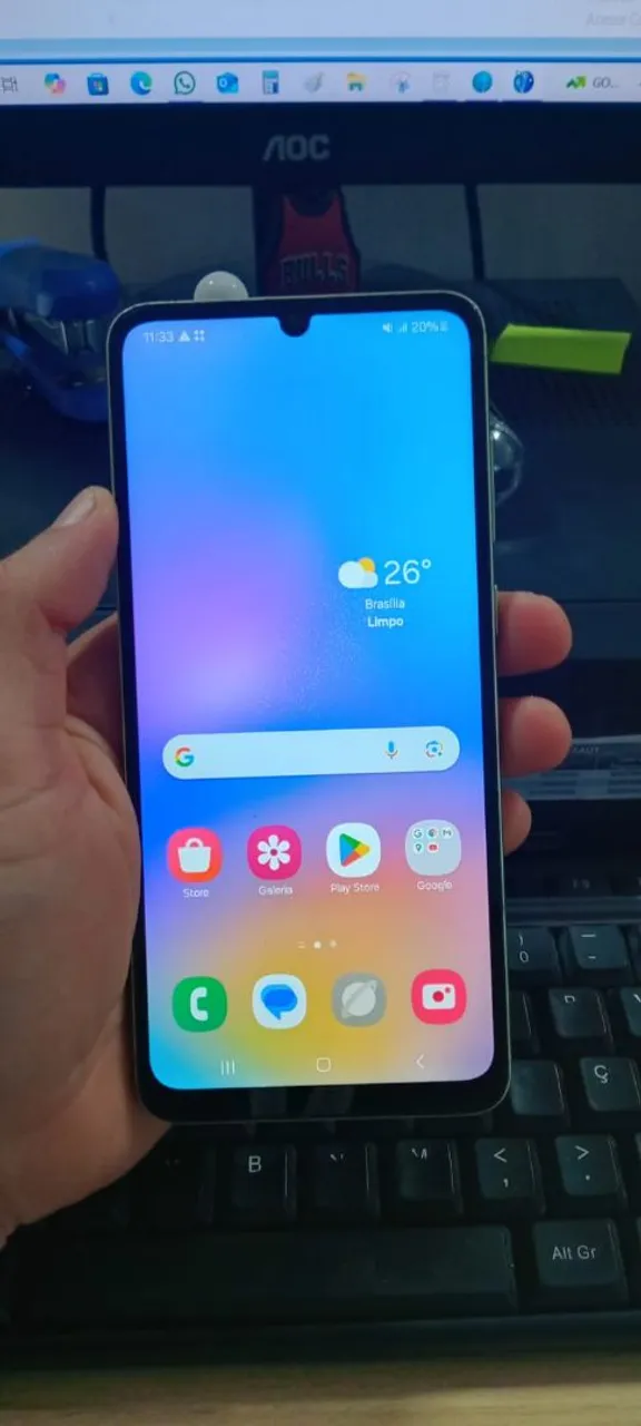 Samsung A05 impecável.
