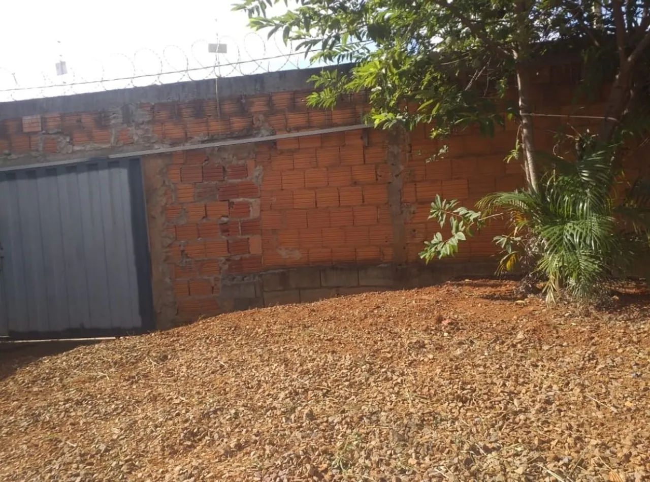 Vendo casa no monte Sião1 documentada  - Foto 4