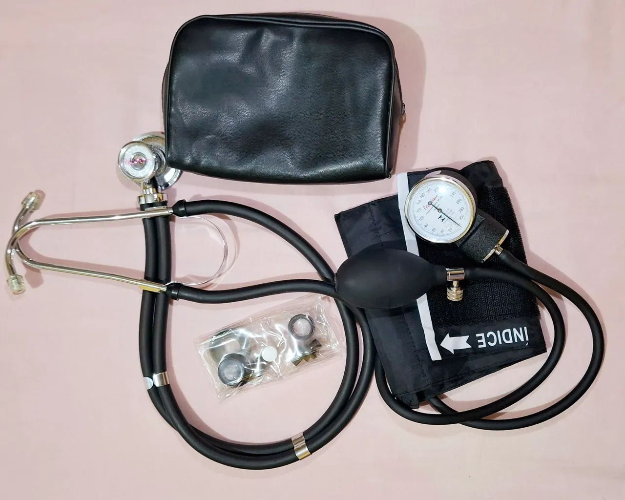 Aparelho de pressão arterial manual