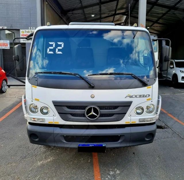 MB 815 Accelo 4x2 - 2022 (Baixa Km) - Foto 3