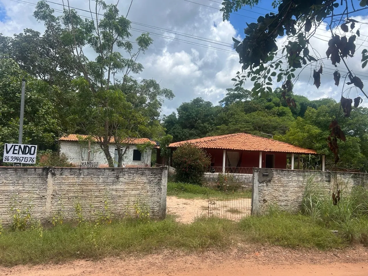Vendo sítio só no ponto de morar com tudo dentro
