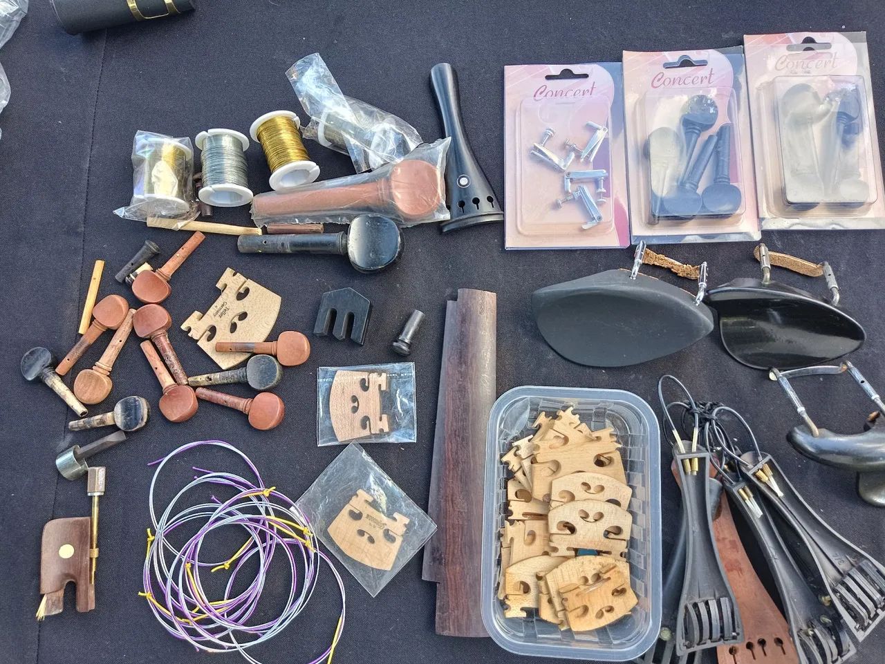 Peças de Violino , afinador, metrônomo, crinas  - Foto 4