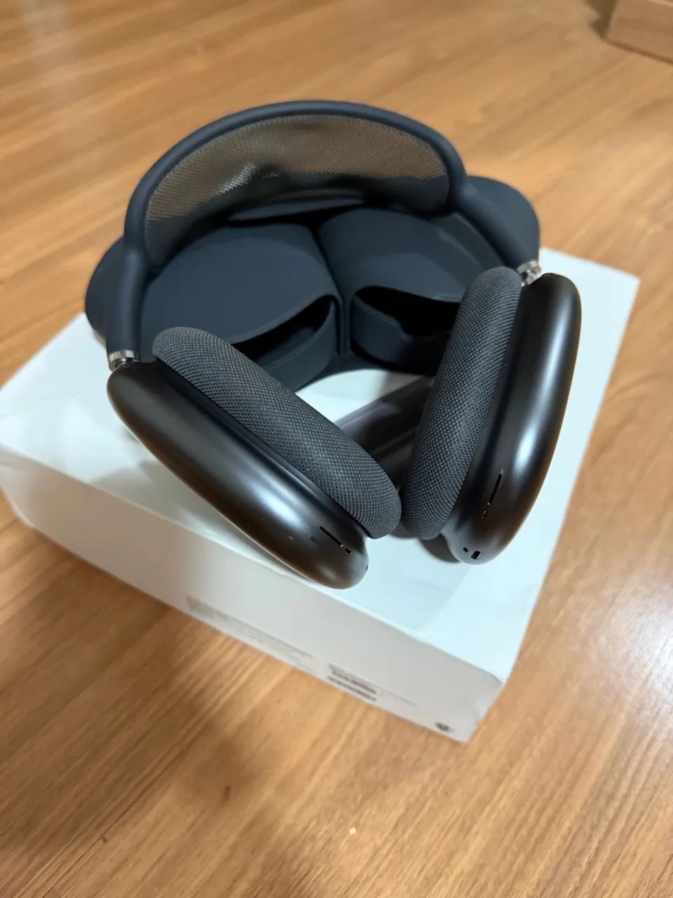 Apple AirPod Max64168587760771125