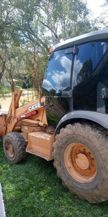 Retroescavadeira case 580 M ano 2011 a venda  - Foto 2