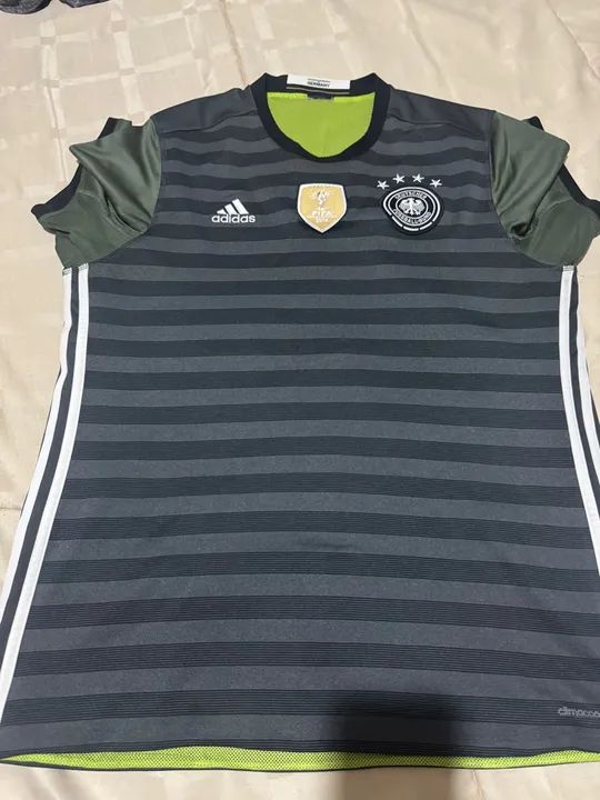 Camisas de Futebol 