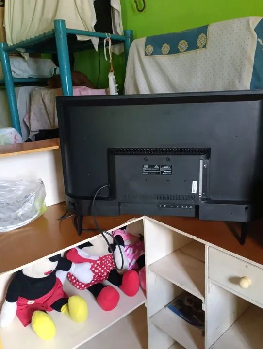 Vendo smarte de 32 polegadas marca vizzom com comando de voz um mês de uso nova - Foto 4