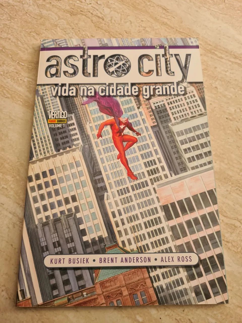 Astrocity vols 01 e 02 kurt busiek - Foto 2