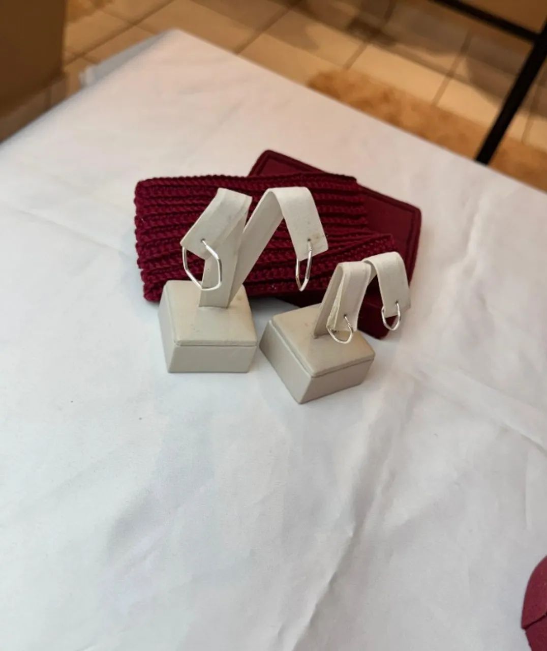 Brinco Argola Hexagonal em Prata 925 - Pequeno e Grande - Foto 2