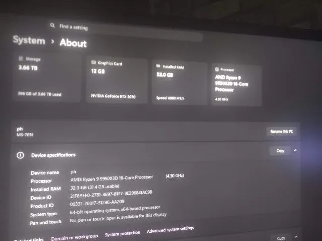 PC GAMER HIGH-END Ryzen 9 9950X3D + RTX 5070 MSI Trio OC - Foto 5
