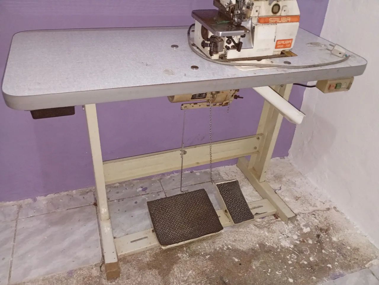 Máquina de costura ponto cadeia  - Foto 4