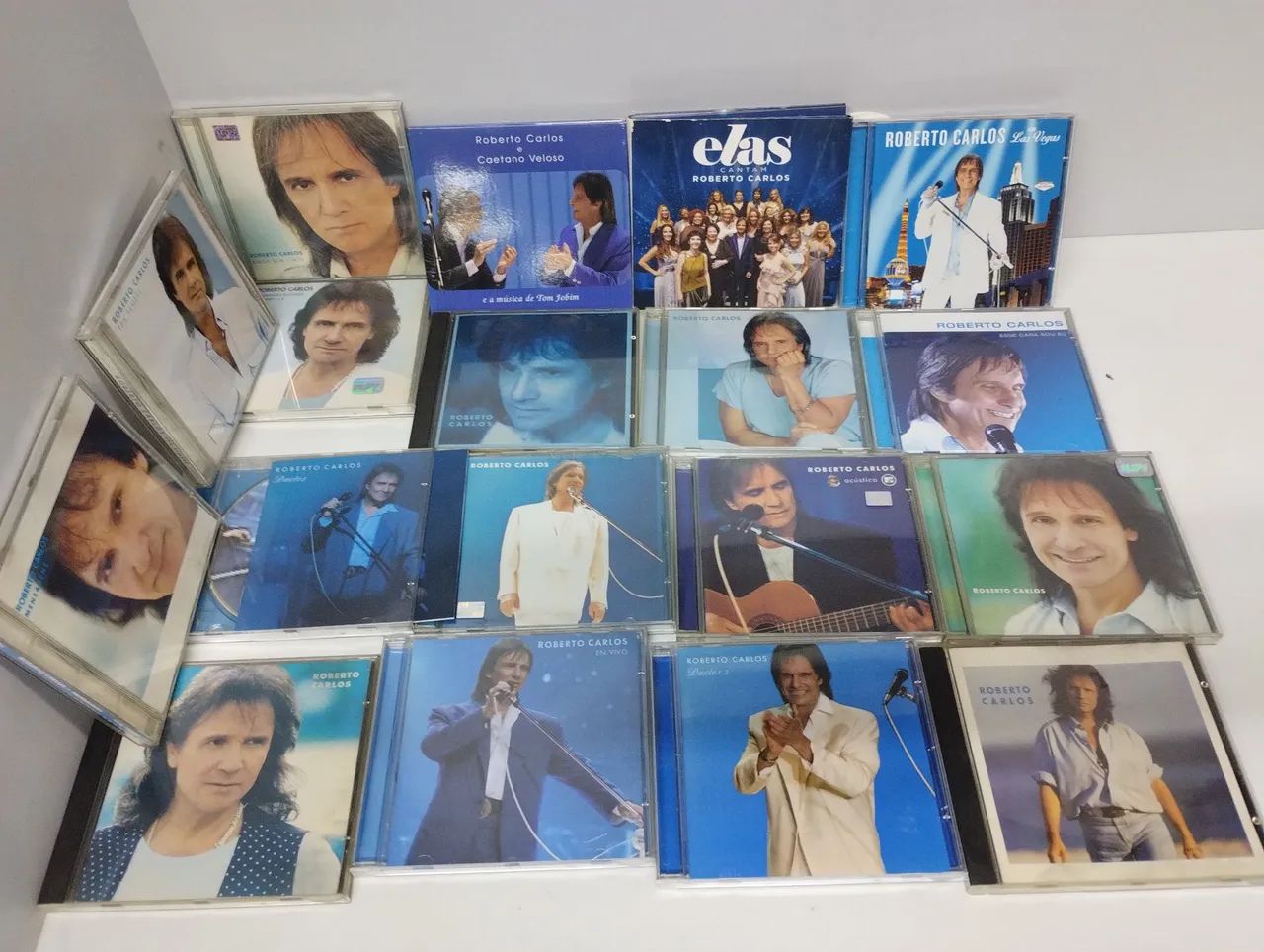 Cds Roberto Carlos ( 17 cds e mais um box duplo ) - Foto 4