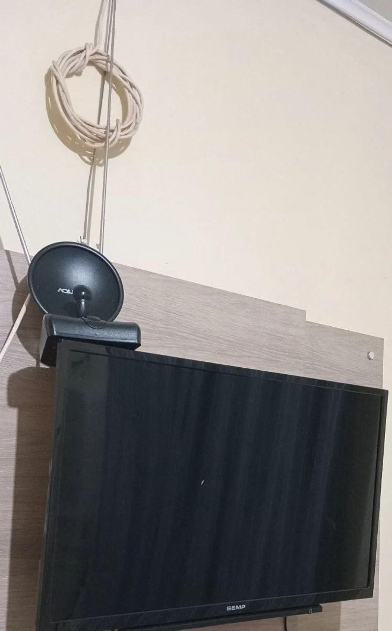 Vende-se essa TV semp em ótimo estado  - Foto 4