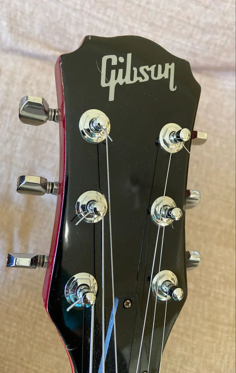 Gibson ES335 Chinesa - Instrumentos musicais - Mário Campos