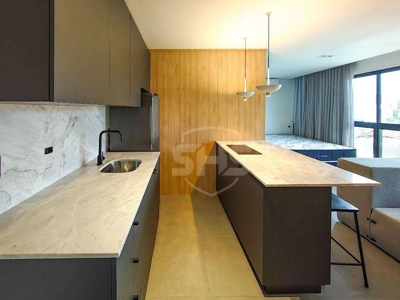 Apartamento com 1 dormitório para alugar, 32 m² por R$ 2.556,00/mês - Itoupava Seca - Blum