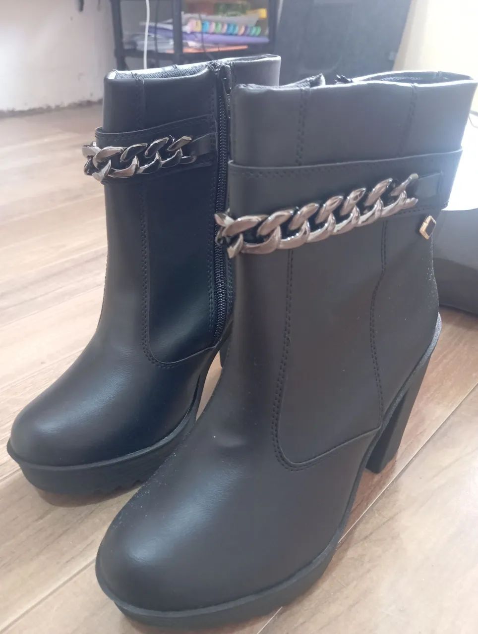 Bota feminina T 36 - Foto 3