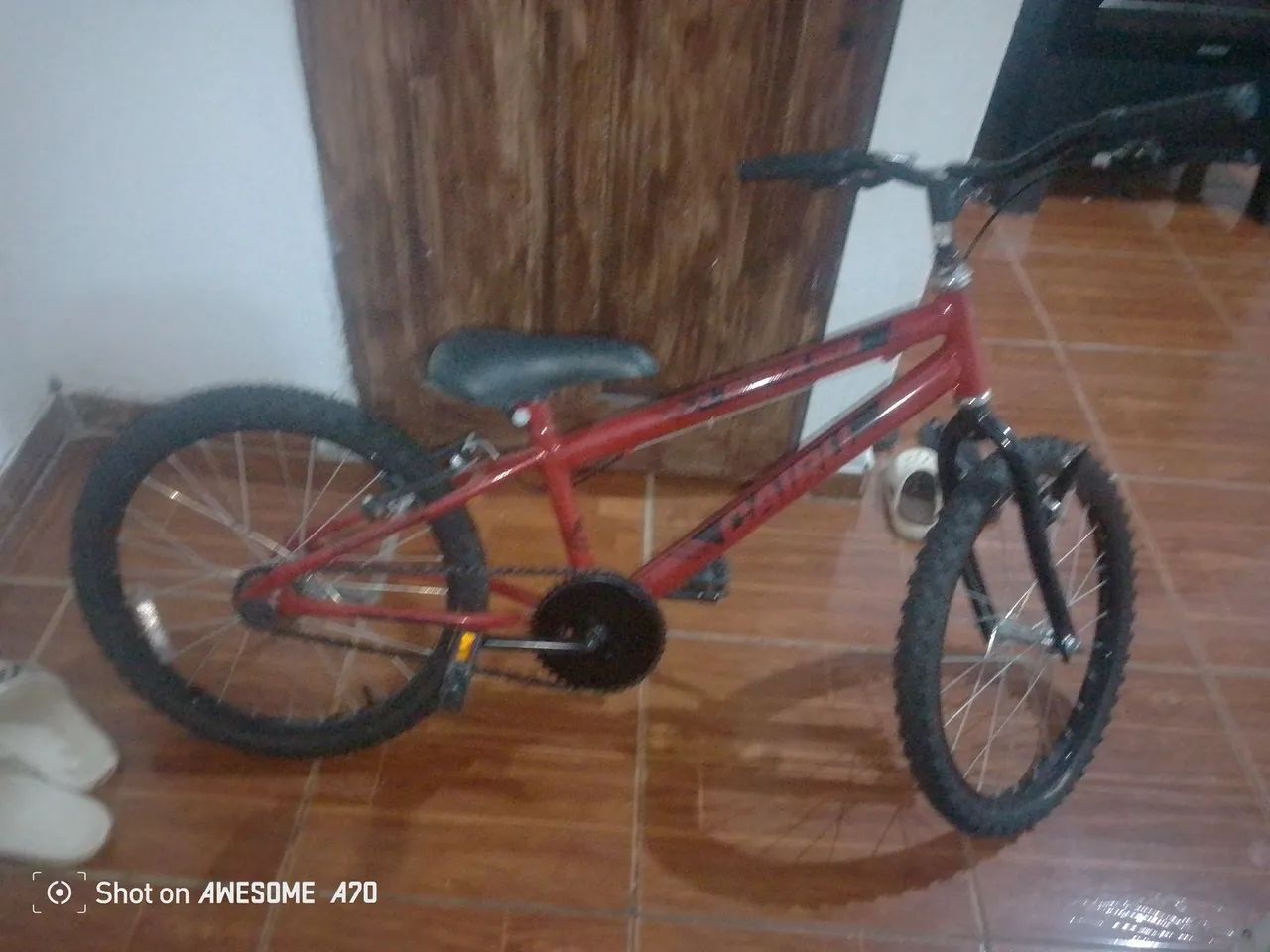 Bicicleta aro 20 nunca usada 