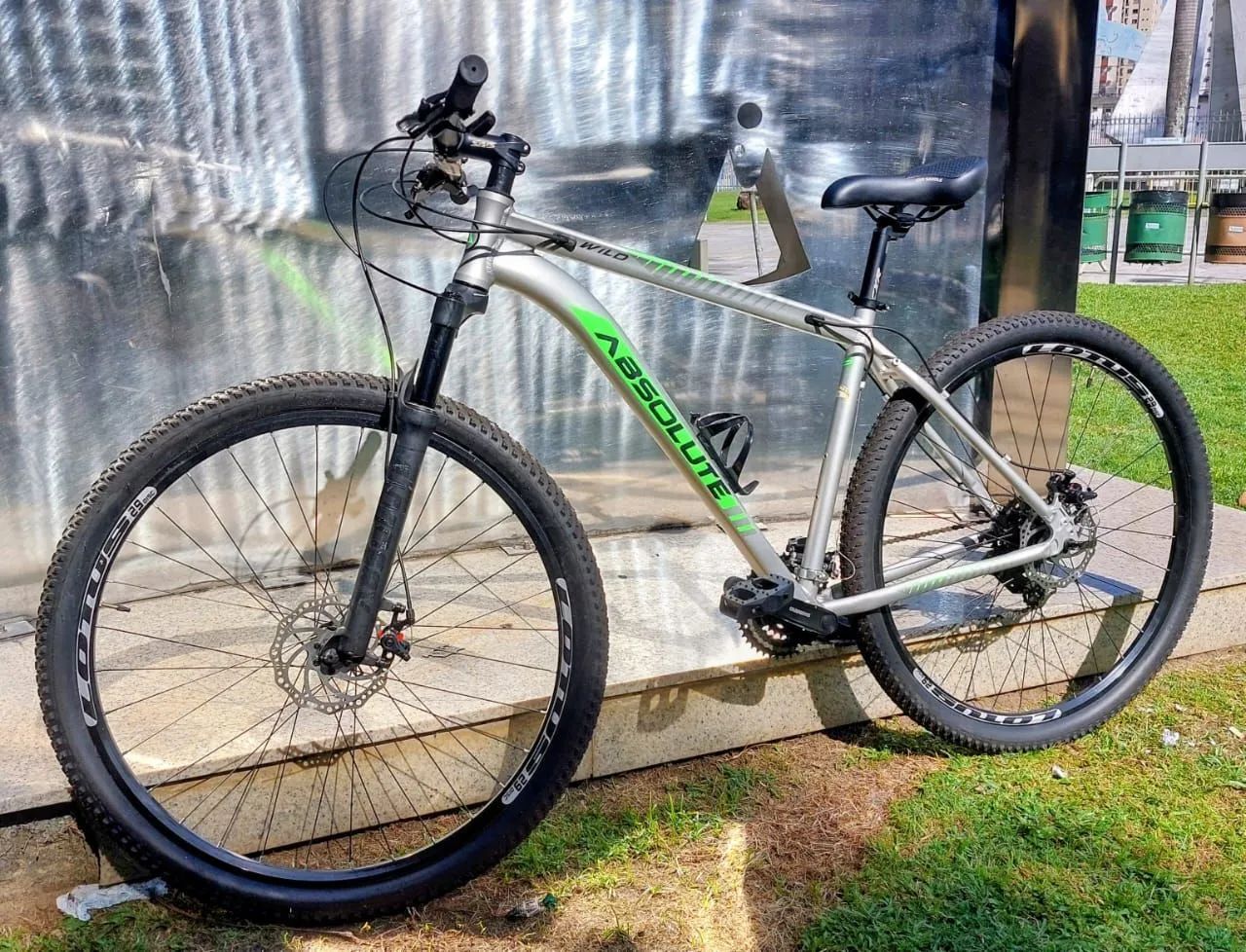 Bicicleta Quadro Absolute Wild Tm.19 / valor R$1.900.