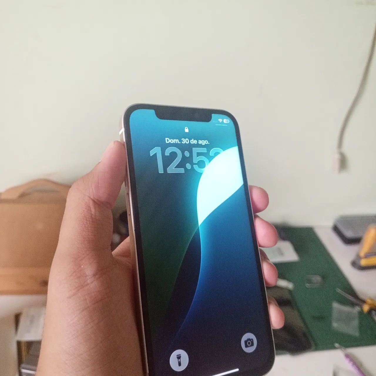 iPhone 12 64GB
