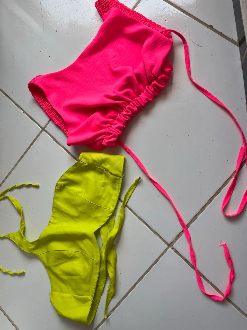 2 Croped neon para carnaval 