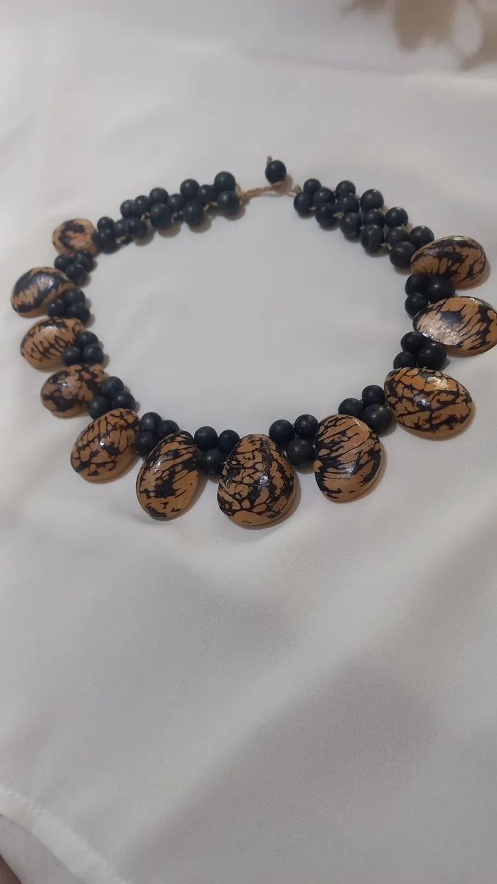 Colar de açaí 