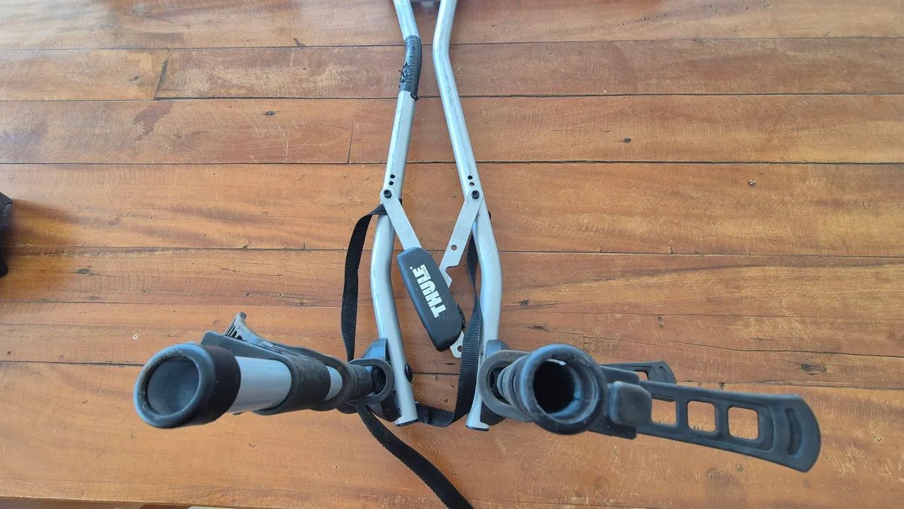 Suporte Thule para duas bikes com régua  - Foto 3