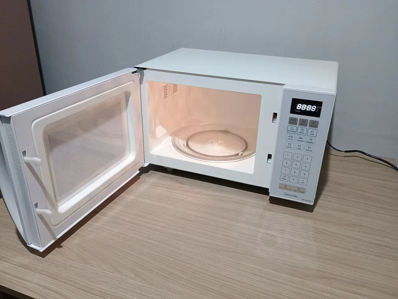 Microondas Panasonic 20L  - Foto 3