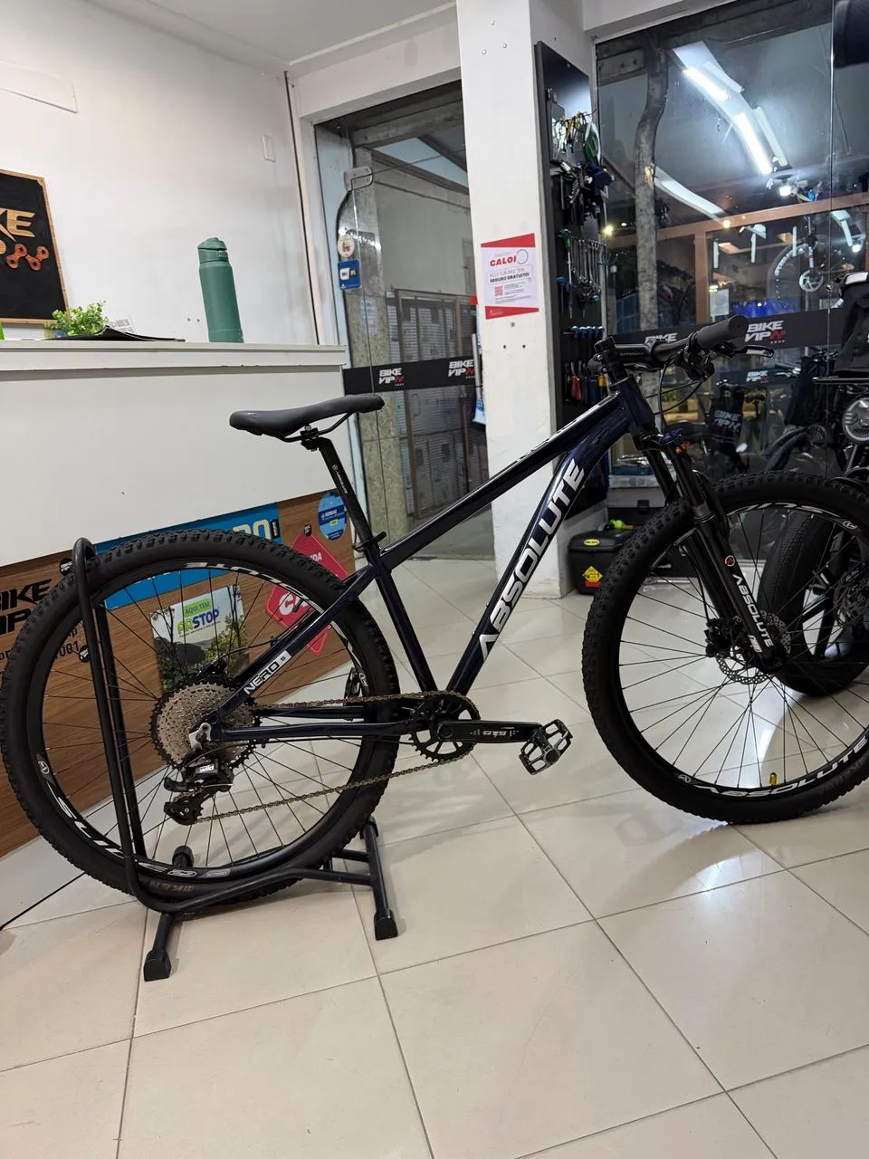 Bicicleta ABSOLUTE Nero5 - 12v - Freios MT200 shimano