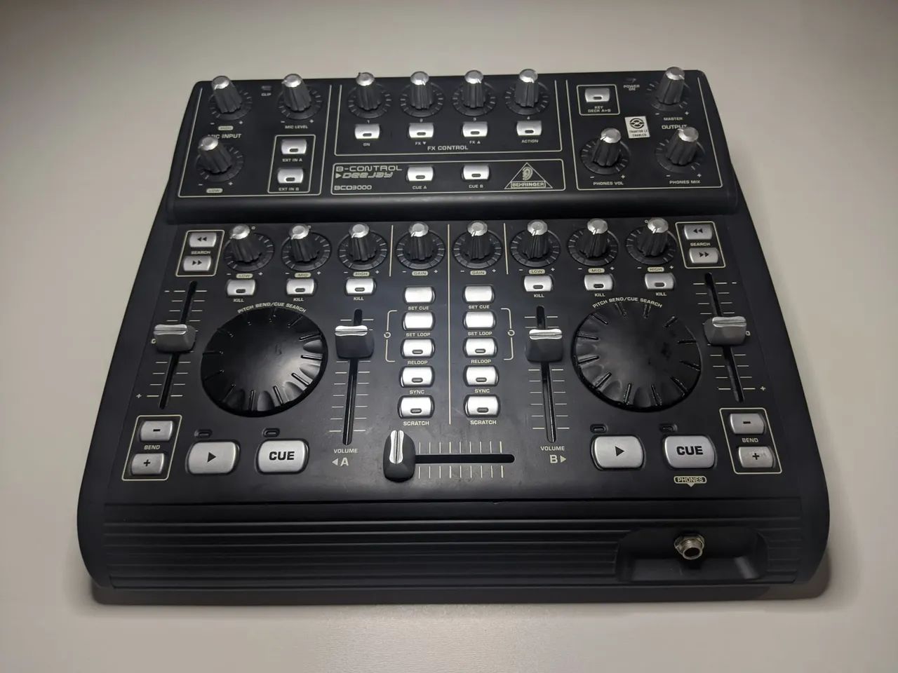 Controladora Behringer BCD 3000 - Foto 2
